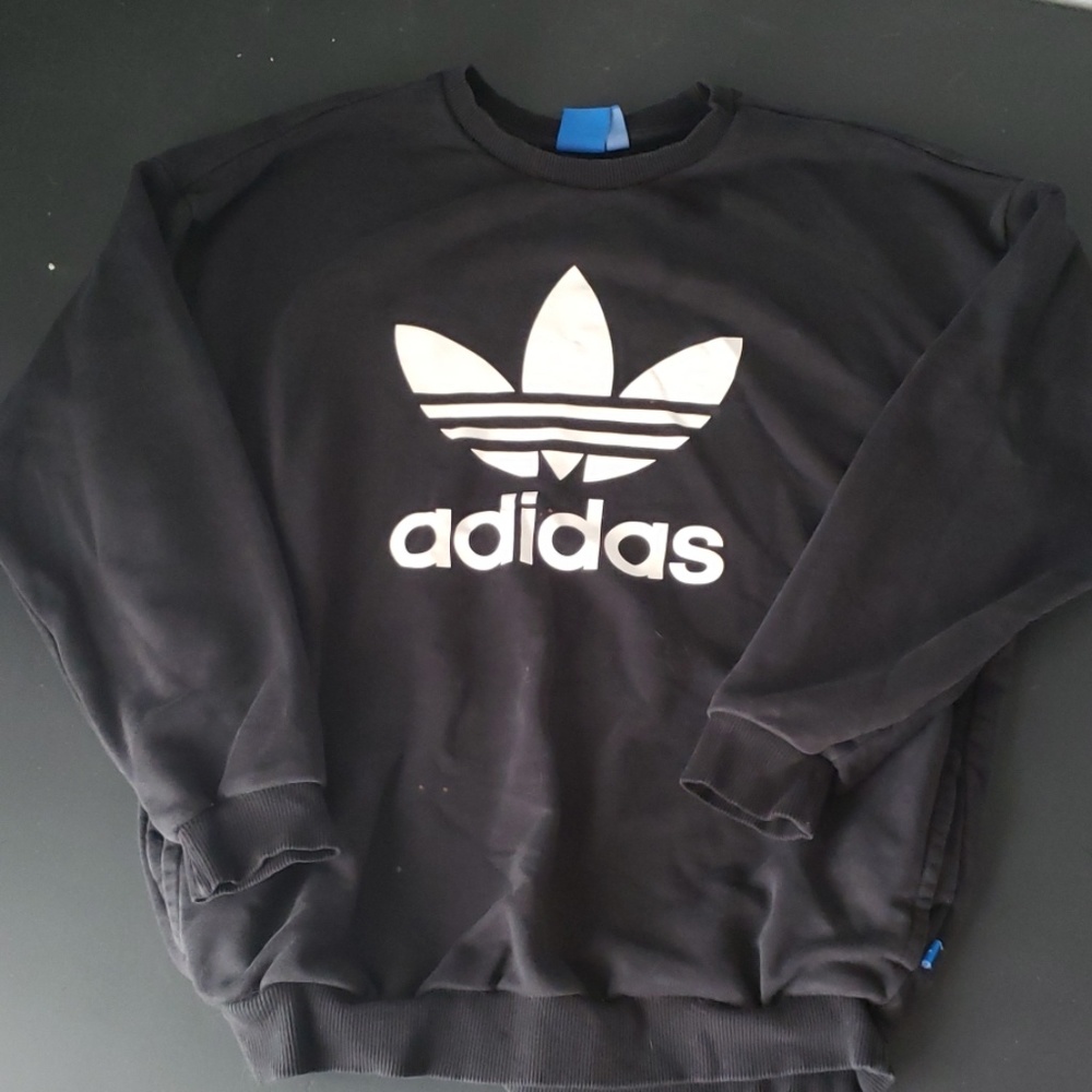 ADIDAS crew neck with pockets